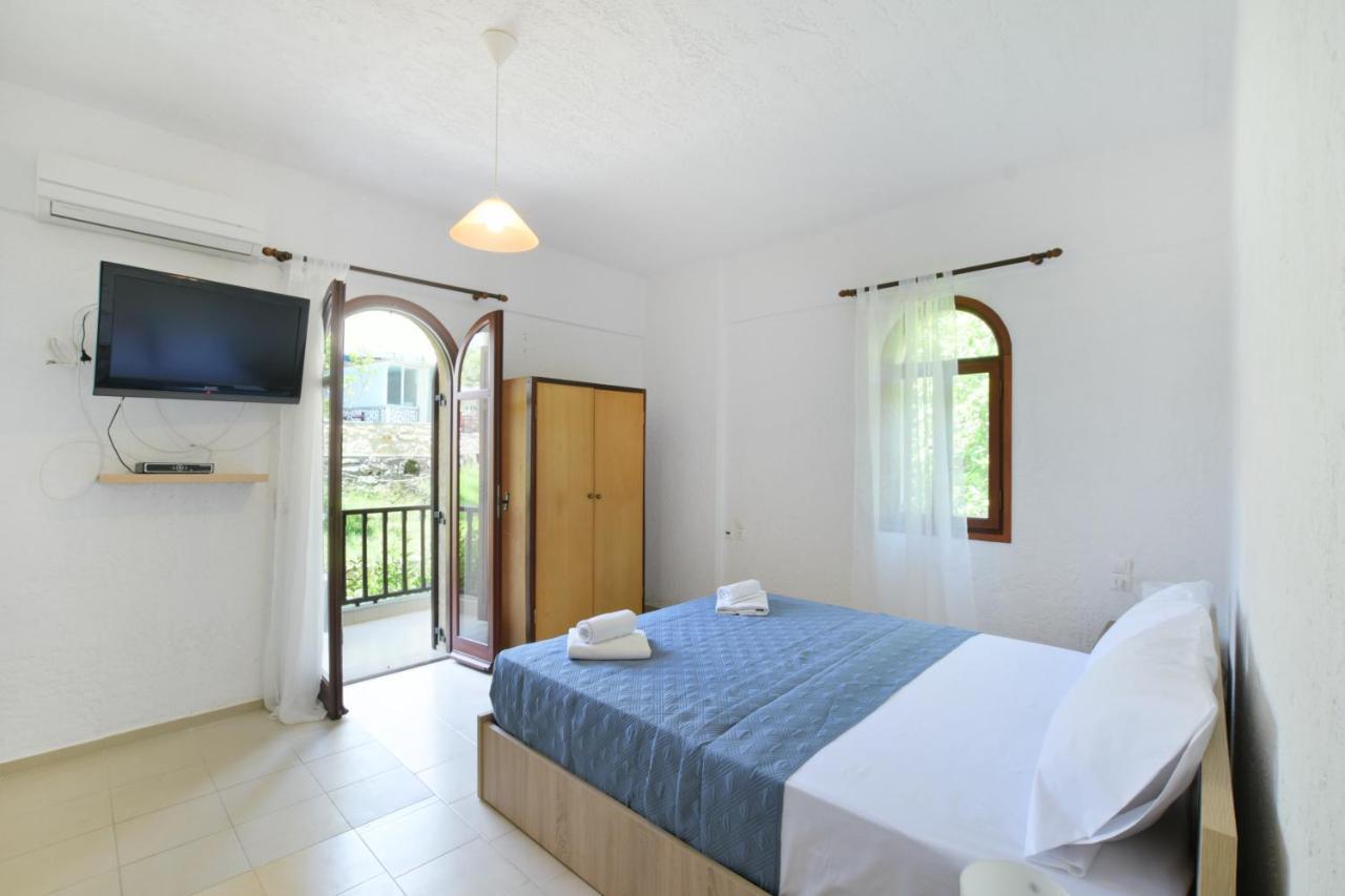 Galini Apartments Achlia Luaran gambar