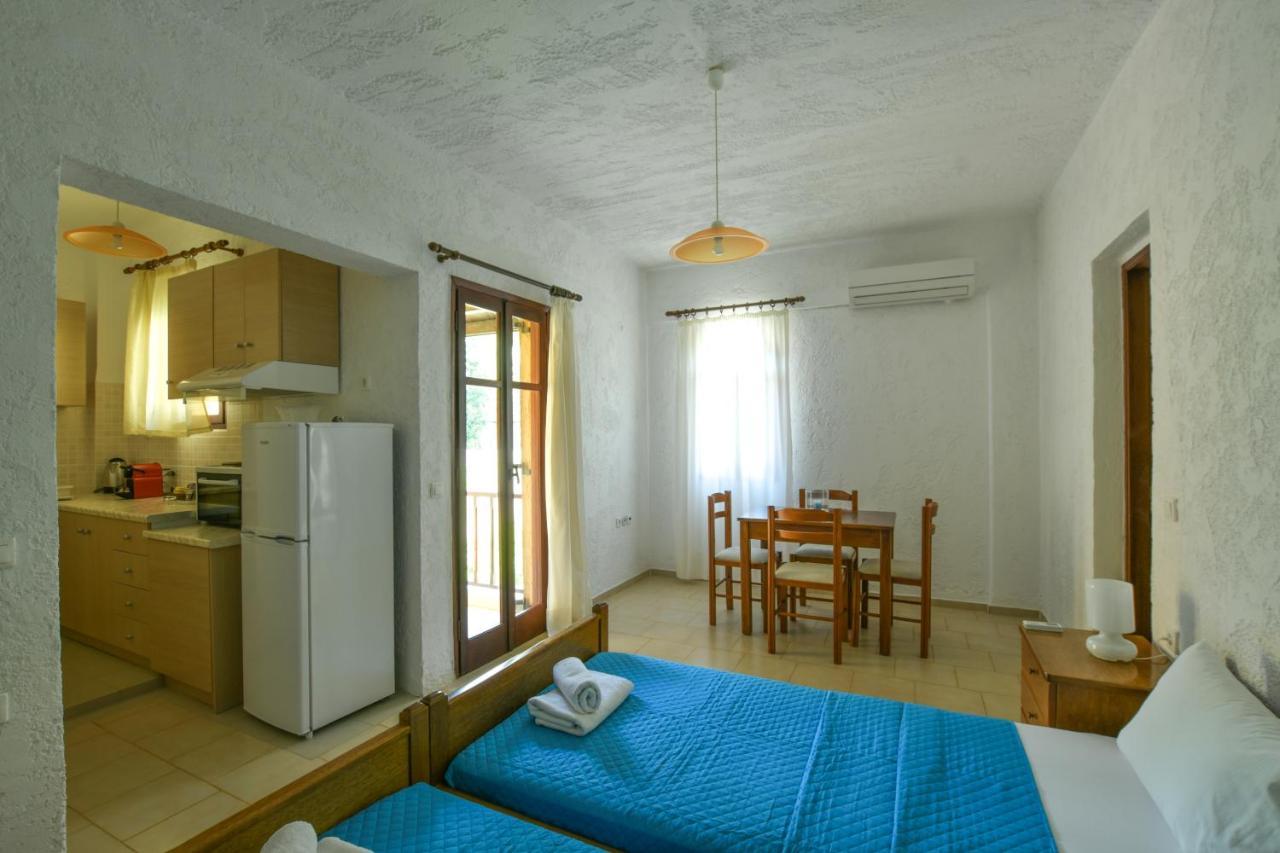 Galini Apartments Achlia Luaran gambar